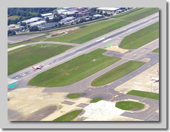 The Lion flies over Gatwick